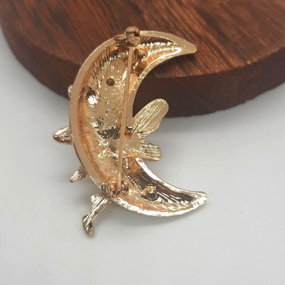 Green Moon Fairy Sparkly Brooch Pin - Picture 3 of 6